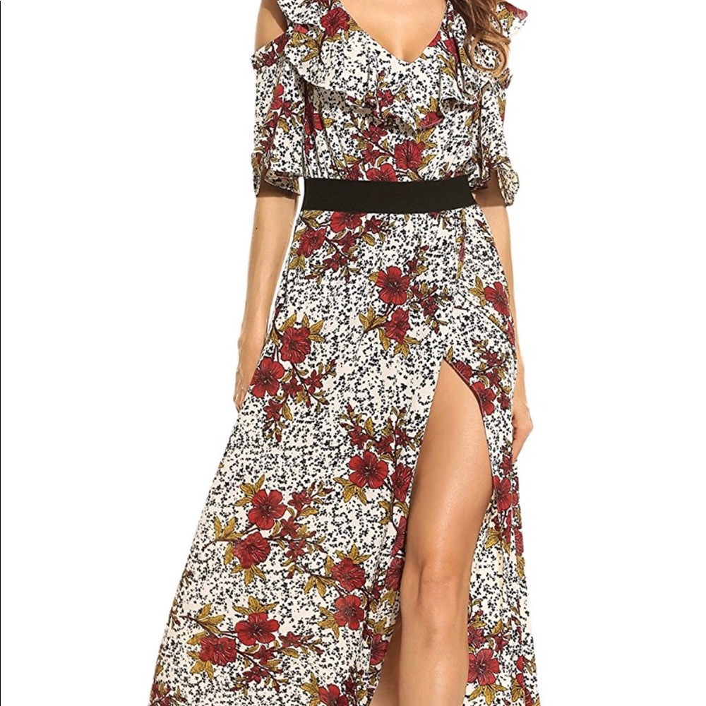 Floral Pattern, Cold Shoulder Maxi